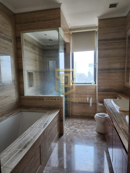 DIJUAL - District 8 - Tower Eternity High Floor - Jakarta Selatan - DKI Jakarta