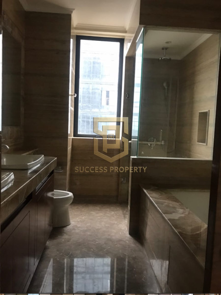 District 8 Tower Eternity High Floor