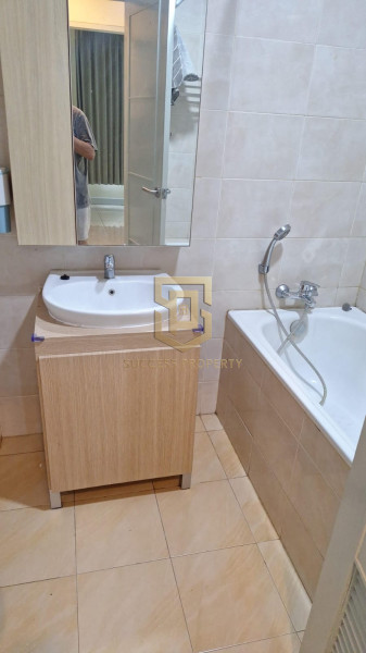 Essence Apartement Darmawangsa Tower 2 Eminance Middle Floor