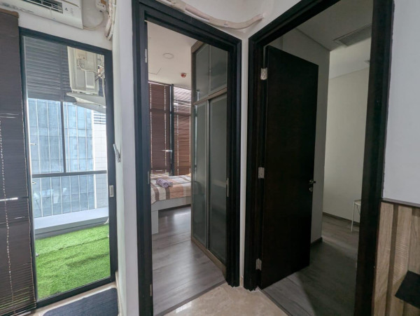 Sudirman Suites low floor